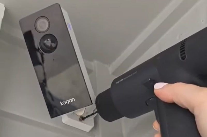 Kogan SmarterHome™ Outdoor Battery Powered Wireless Security Smart Camera, Carousel 8