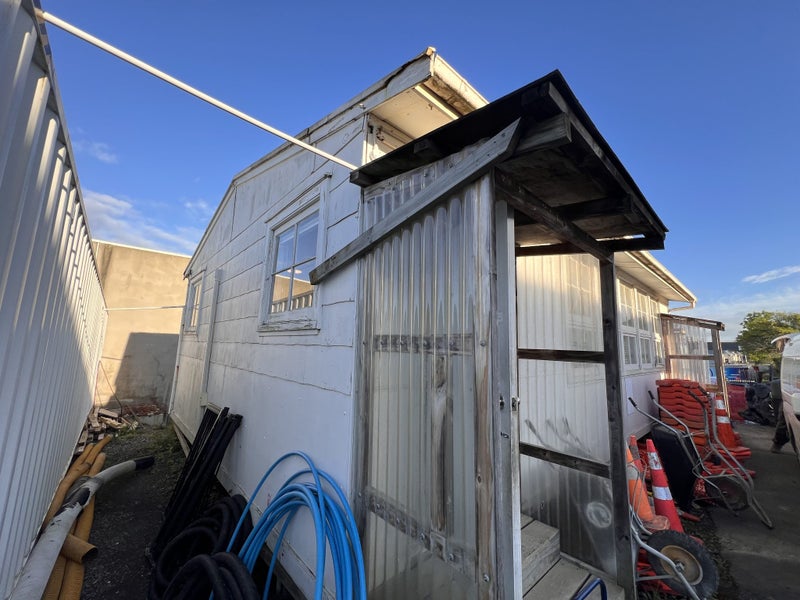 Building for removal free64236929771521111