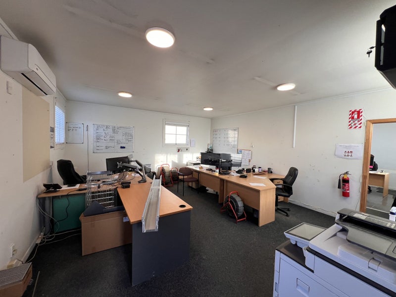 Building for removal free64236929771521112