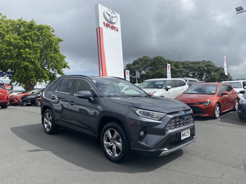 2021 Toyota RAV4 GXL 2.5 Hybrid64237358929538110