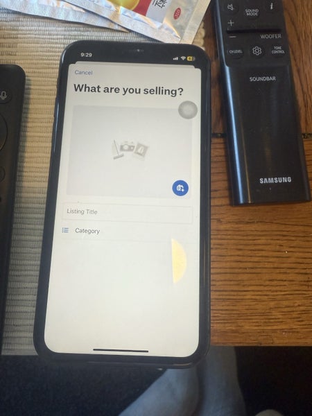 Immaculate Condition iPhone 64GB64238002810753112