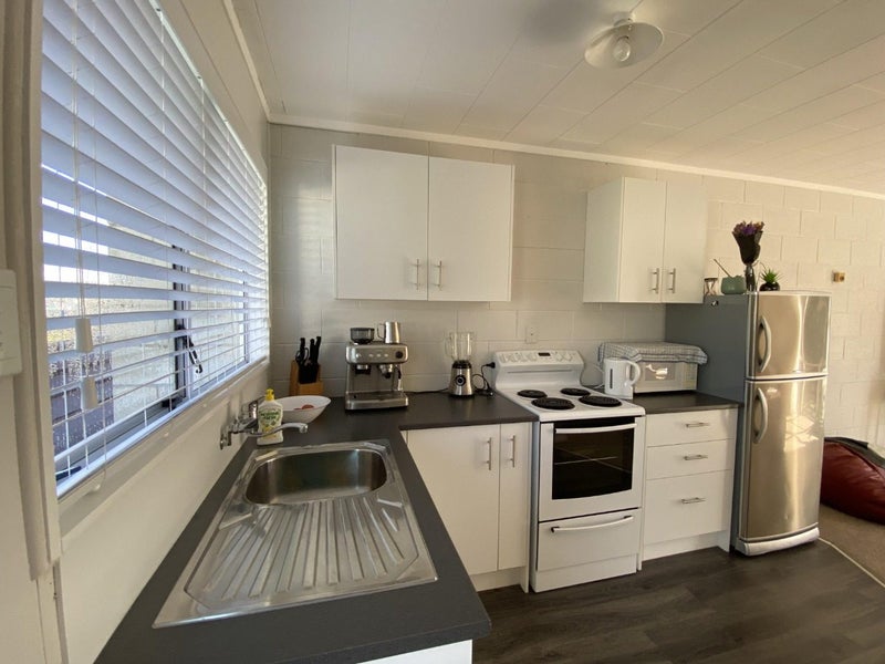 Dannevirke, 2 bedrooms64238227534851111