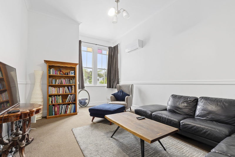 Character & Charm in Berhampore64315765307906114