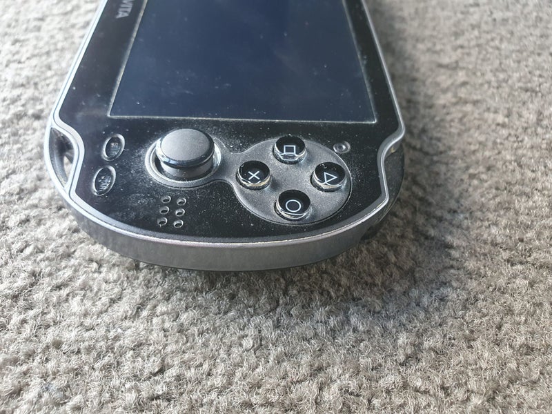 PS Vita 1002 OLED (Modded) Carousel 8