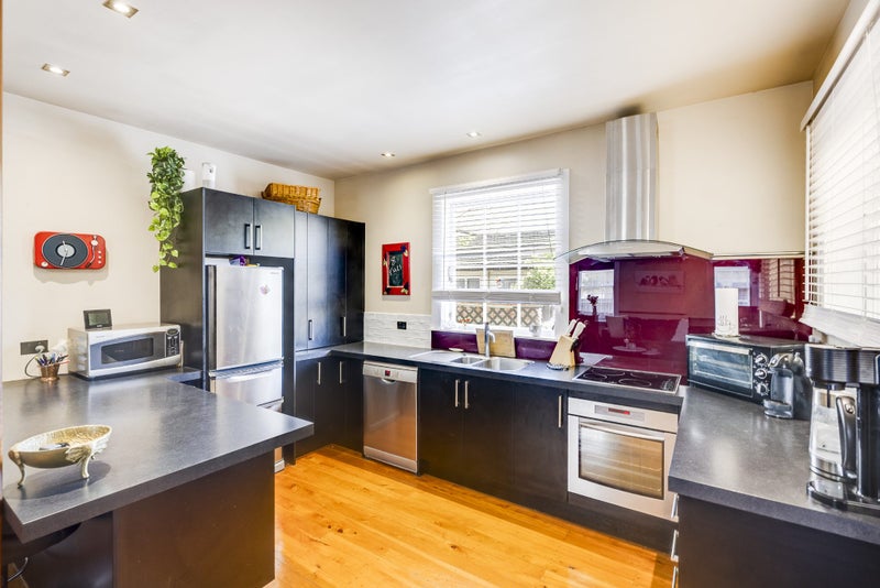 Convenient and Charming64238437048707110