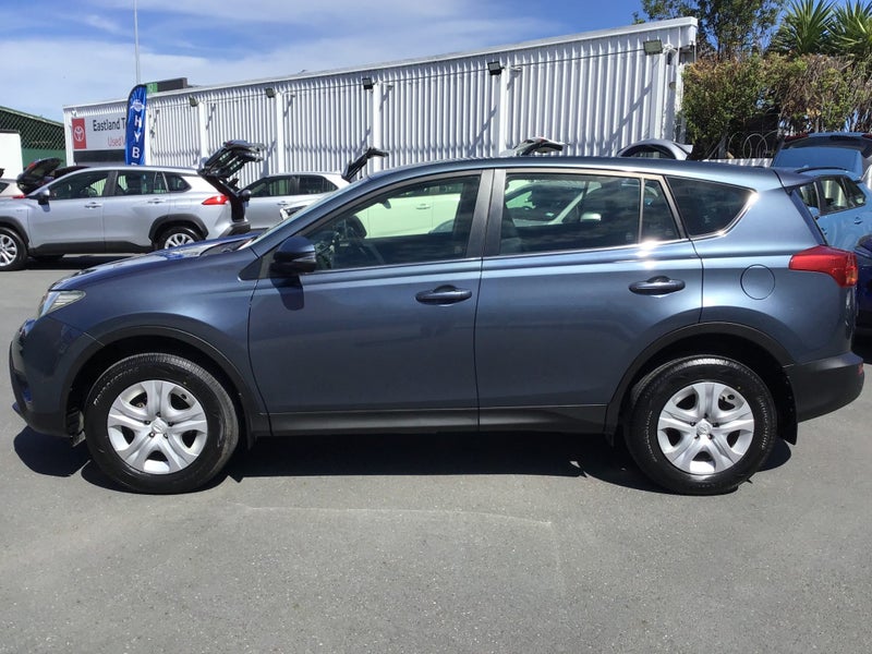 2013 Toyota RAV4 GX FWD 2.0P SUV64238592745473113