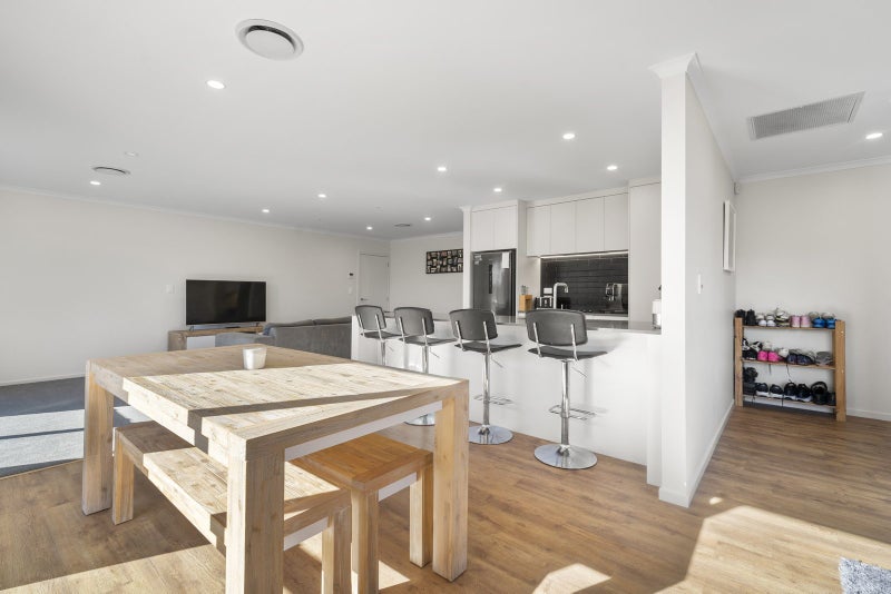 A Smart Move!64238749882499113