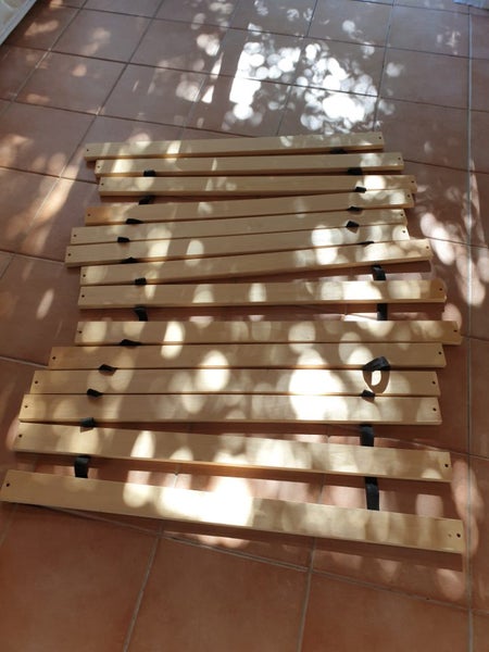 $1 RESERVE Single Bed Slats (None broken) Carousel 2