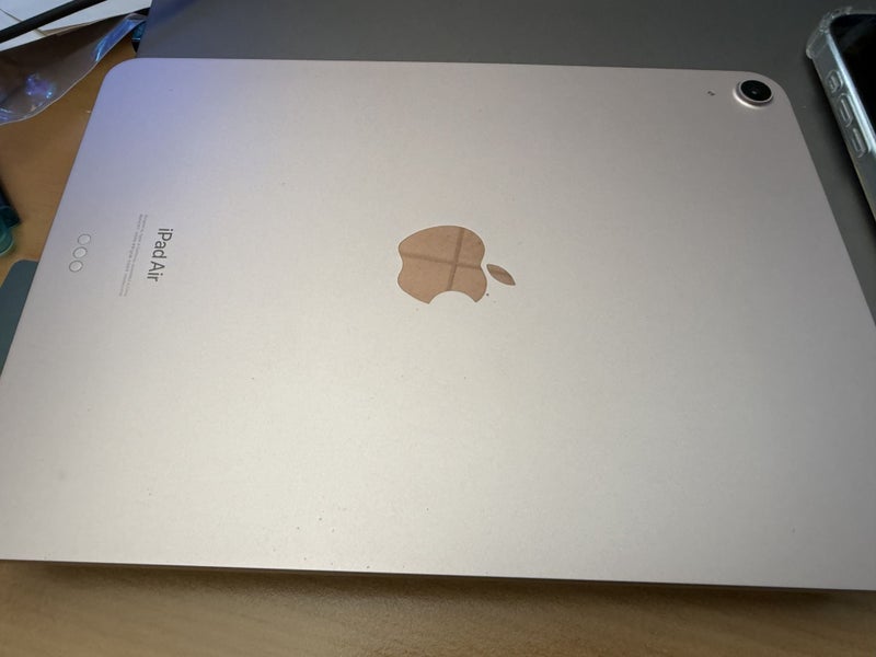 Apple iPad Air Wi-Fi 64GB - Pink (5th Generation) A2588 Carousel 2