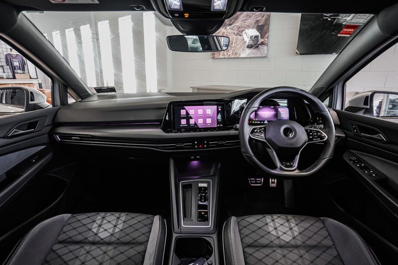 2021 Volkswagen Golf Tsi R-Line 1.4Pt64239266009602111