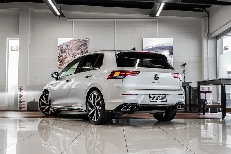 2021 Volkswagen Golf Tsi R-Line 1.4Pt64239266009602112