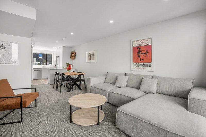 Stylish & Modern in Petone64239083803779112