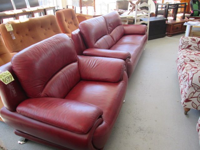2072 TOP QUALITY LEATHER 3 PCE LOUNGE SUITE Carousel 6
