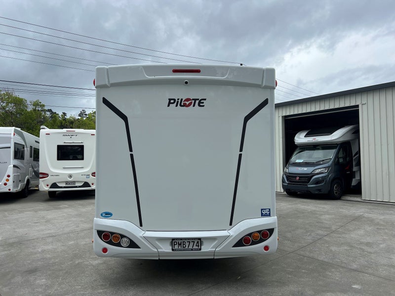 2022 Fiat Ducato Pilote P740FC - 4 Berth64239266049667112