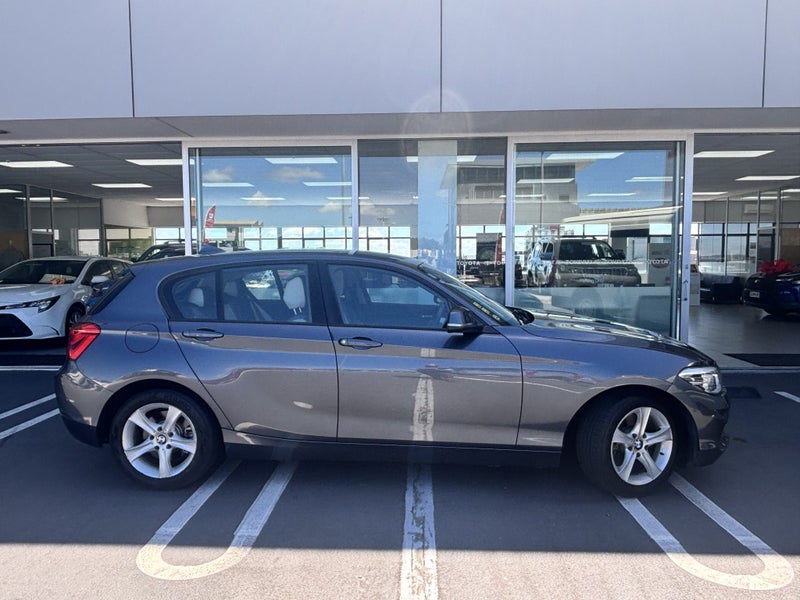 2017 BMW 118i STYLE EDITION64239738948097114