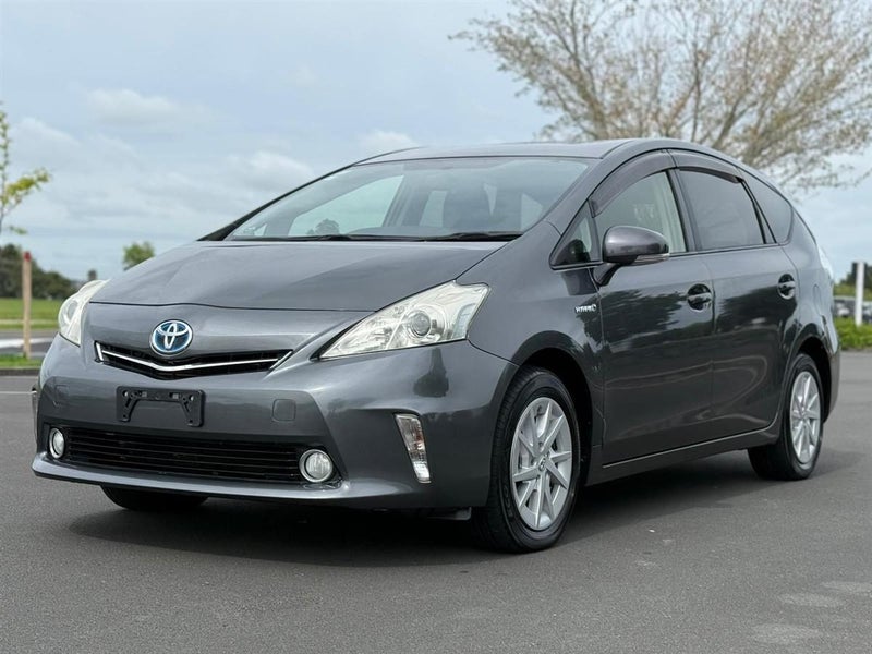 2013 Toyota Prius ALPHA HYBRID !! 7 SEATER !!64240435805058110