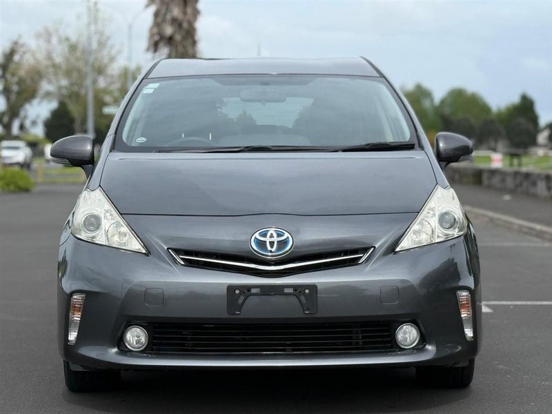 2013 Toyota Prius ALPHA HYBRID !! 7 SEATER !!64240435805058112