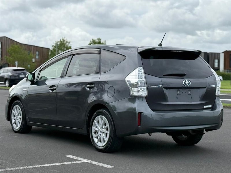 2013 Toyota Prius ALPHA HYBRID !! 7 SEATER !!64240435805058114