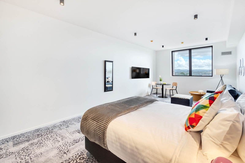 Avondale, 3 bedrooms64591723872001114