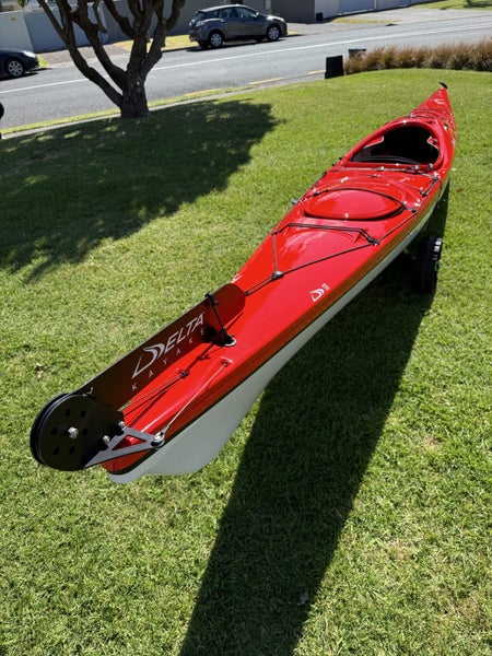 Delta 17 Performance Touring Kayak64469885165314112