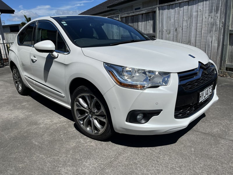 2015 Citroen DS4 Dstyle Petrol64241297575554110