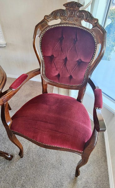 Antique table with 6 chairs64240930431618112