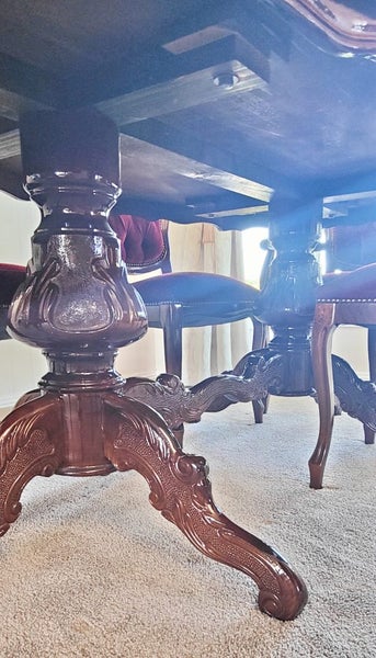 Antique table with 6 chairs64240930431618113