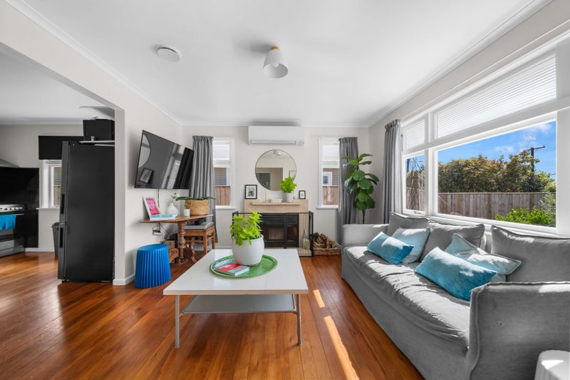 Coddington Crescent Treasure!!!64240932663809114