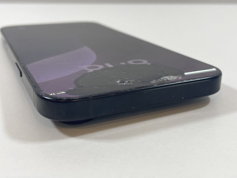 Apple iPhone 16 Pro Max 256GB Black Titanium - Damaged64242505536003112