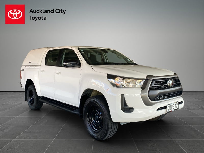 2023 Toyota Hilux SR TD DC 2.8DT 4WD64241464278785110