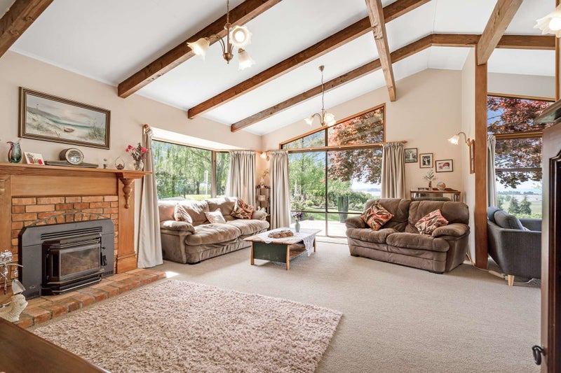 A Paradise To Call Your Own!64319006695682111