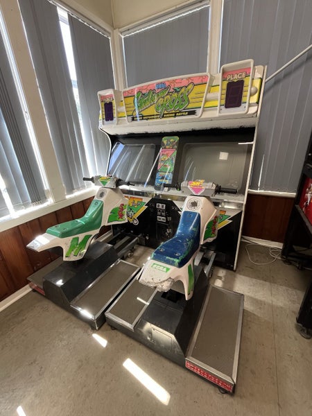 Old School Motocross Arcade Game Carousel 1