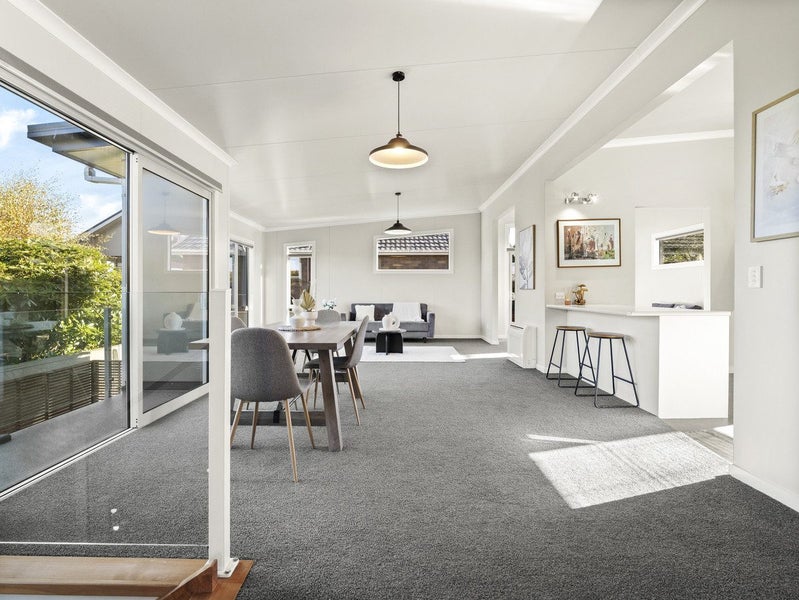 Don't Miss This - Modern & Spacious64241987943043113