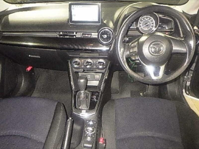 2016 Mazda Demio 13S/PUSH START/REVERSE CAMERA/...64242506877954114