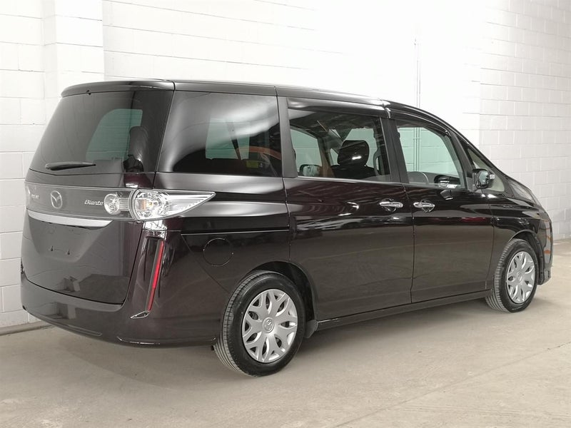 2013 Mazda Biante 8 Seats Low km High Spec64242694694914111