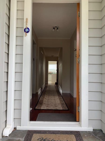 One Tree Hill, 3 bedrooms64243569193089114