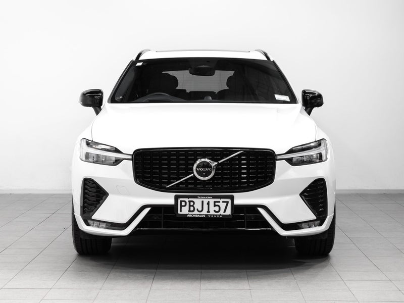 2022 Volvo XC60 B6 AWD R-Design64249123391874111