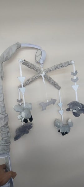 The Peanutshell - Crib Mobile Carousel 1