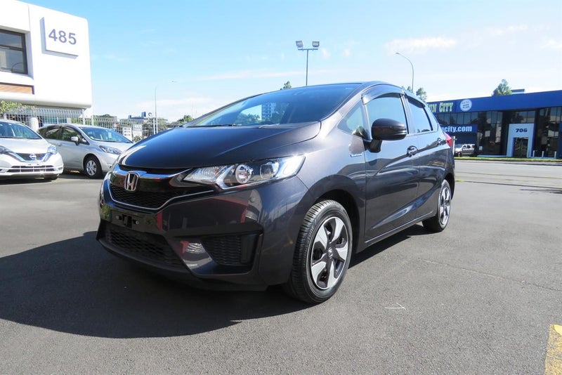 2016 Honda Fit 1.5L Hybrid F Pack64250290445442112