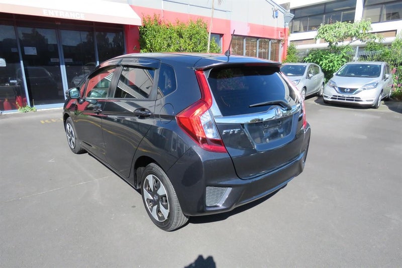 2016 Honda Fit 1.5L Hybrid F Pack64250290445442114