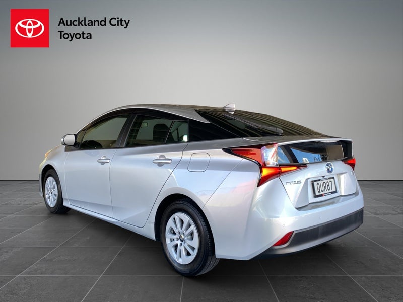 2021 Toyota Prius 1.8 Hybrid S 5 Dr Hatch CVT 2...64250290461059114