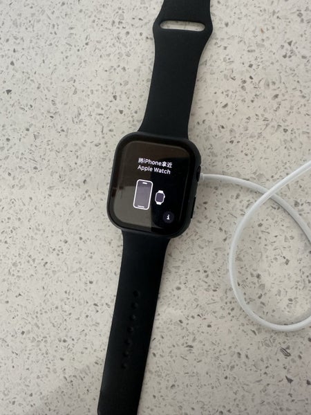 Apple Watch 44mm Carousel 1
