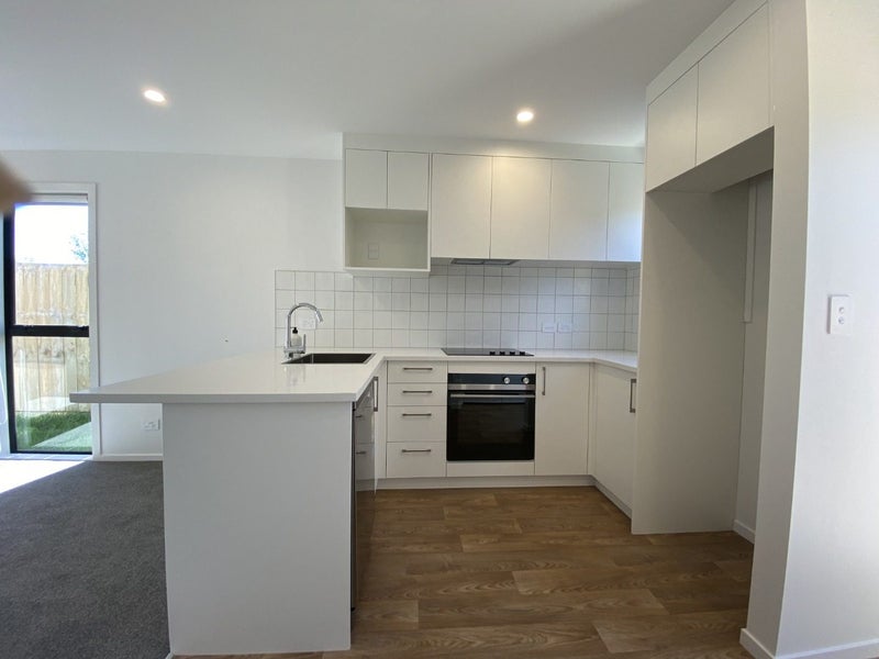 Manurewa, 2 bedrooms64250465869697113