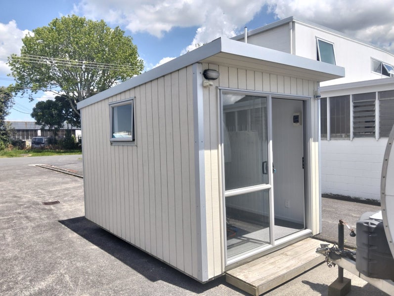 Portable Cabin for Sale – Ex-Rental Unit in Great Condition64251140772481110