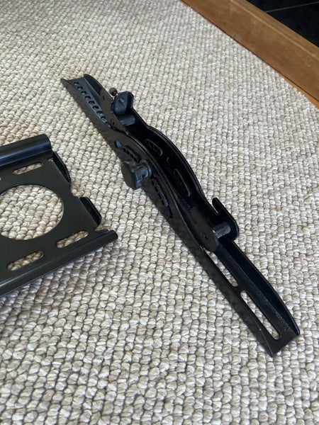 Sanus Tilting TV Wall Mount Fits most 30 in – 55 in flat-panel TVs64250987464961112