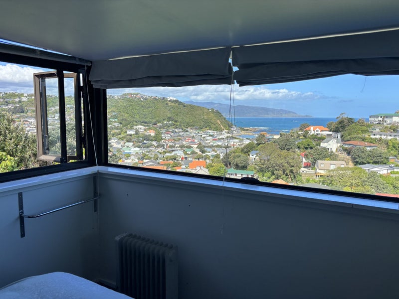 Island Bay, 4 bedrooms64405811852675111