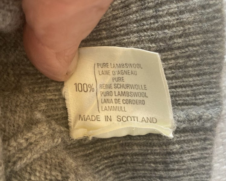 PRINGLE VINTAGE CLASSIC - PRICE REDUCTION!! BUY NOW $50!!64441559734915112