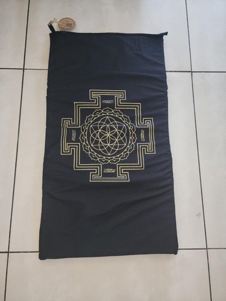Shakti Massage Mat - Black Carousel 2