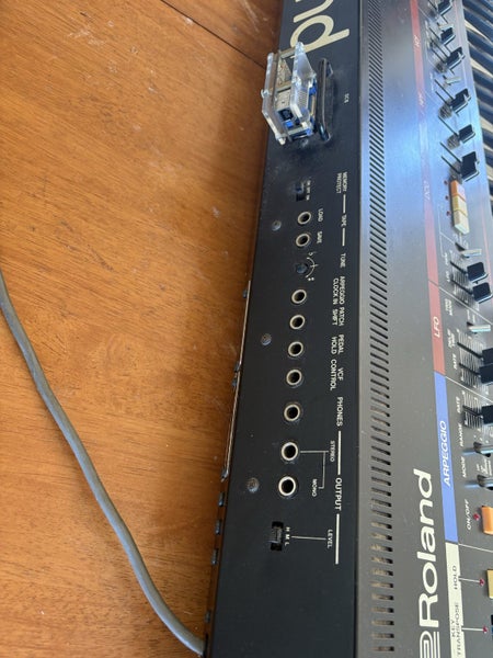 Roland JUNO-60 + flight case + DCB MIDI interface (Wellington)64252209829379113