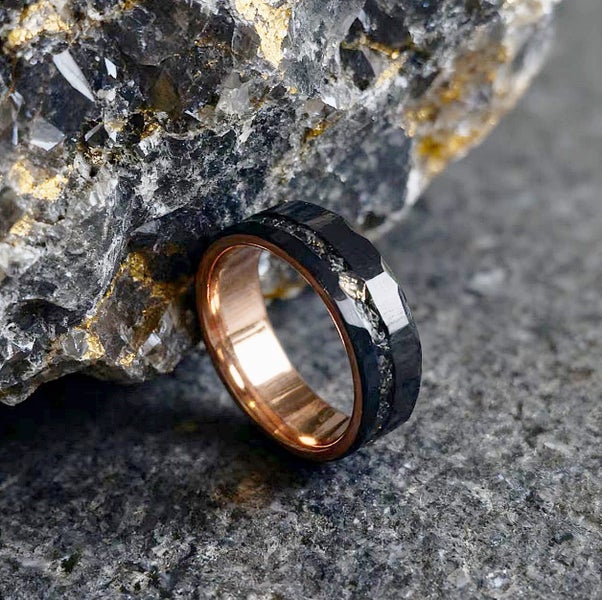 (Tungsten Ring) Premium Tungsten Ring for Men Comfort Fit RTU65YX-7 Carousel 1